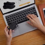 How to grow your business with e-commerce without becoming dependent?