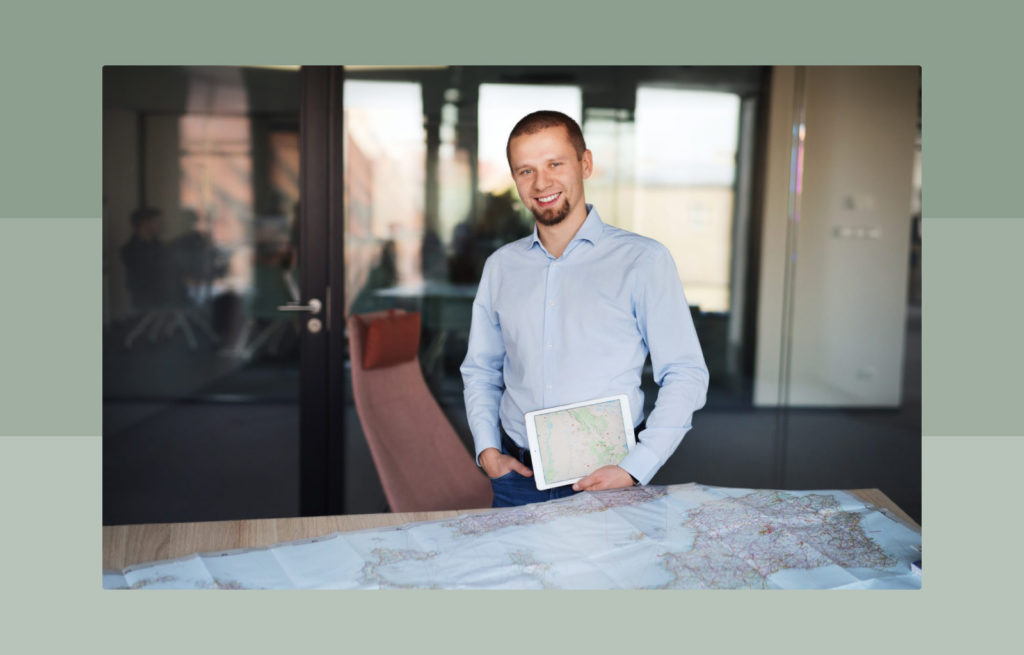 Innovation in the geospatial industry: An interview with a Geovation Awards judge – Jaroslaw Marciniak