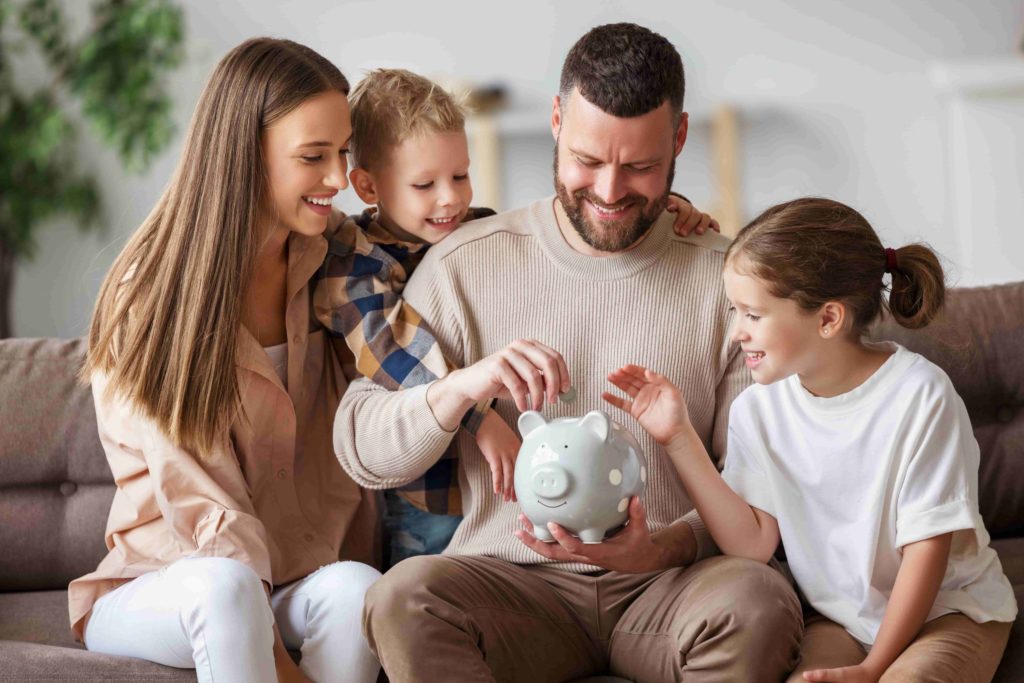 App for family finances and saving money for children